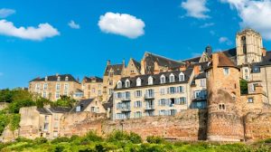 Envie d’acheter une maison autour du Mans ? Voici où les prix s’effondrent