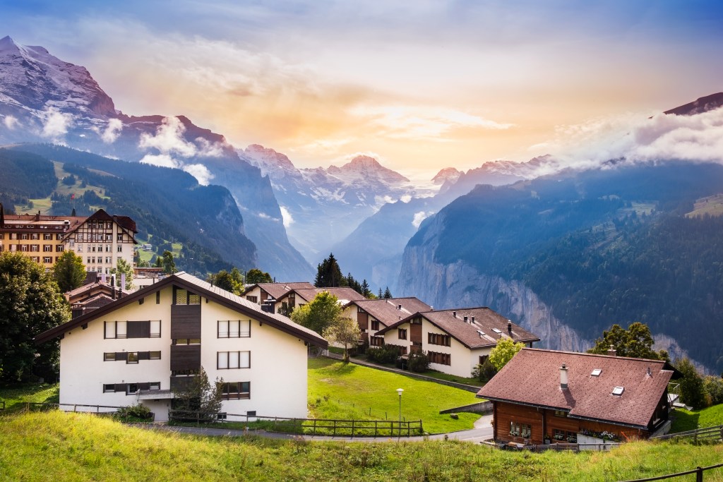Immobilier en Suisse : grandes villes ou régions périphériques ?